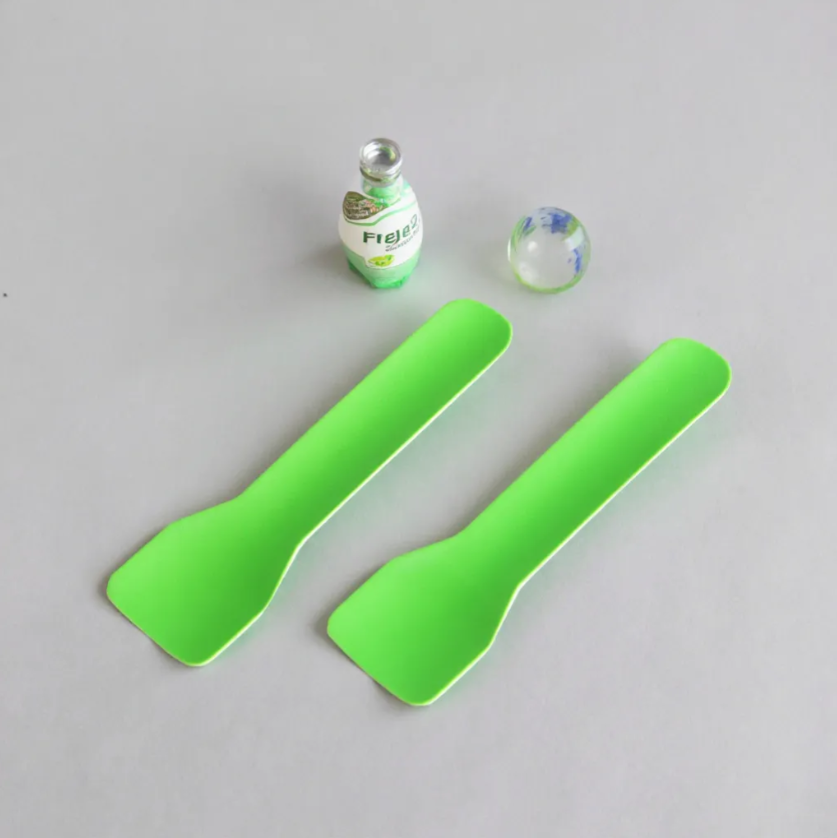 Customized logo Food Grade Kraft Paper Ice Cream Spoon Disposable Frozen Yogurt Gelato Cutlery Spoon Set