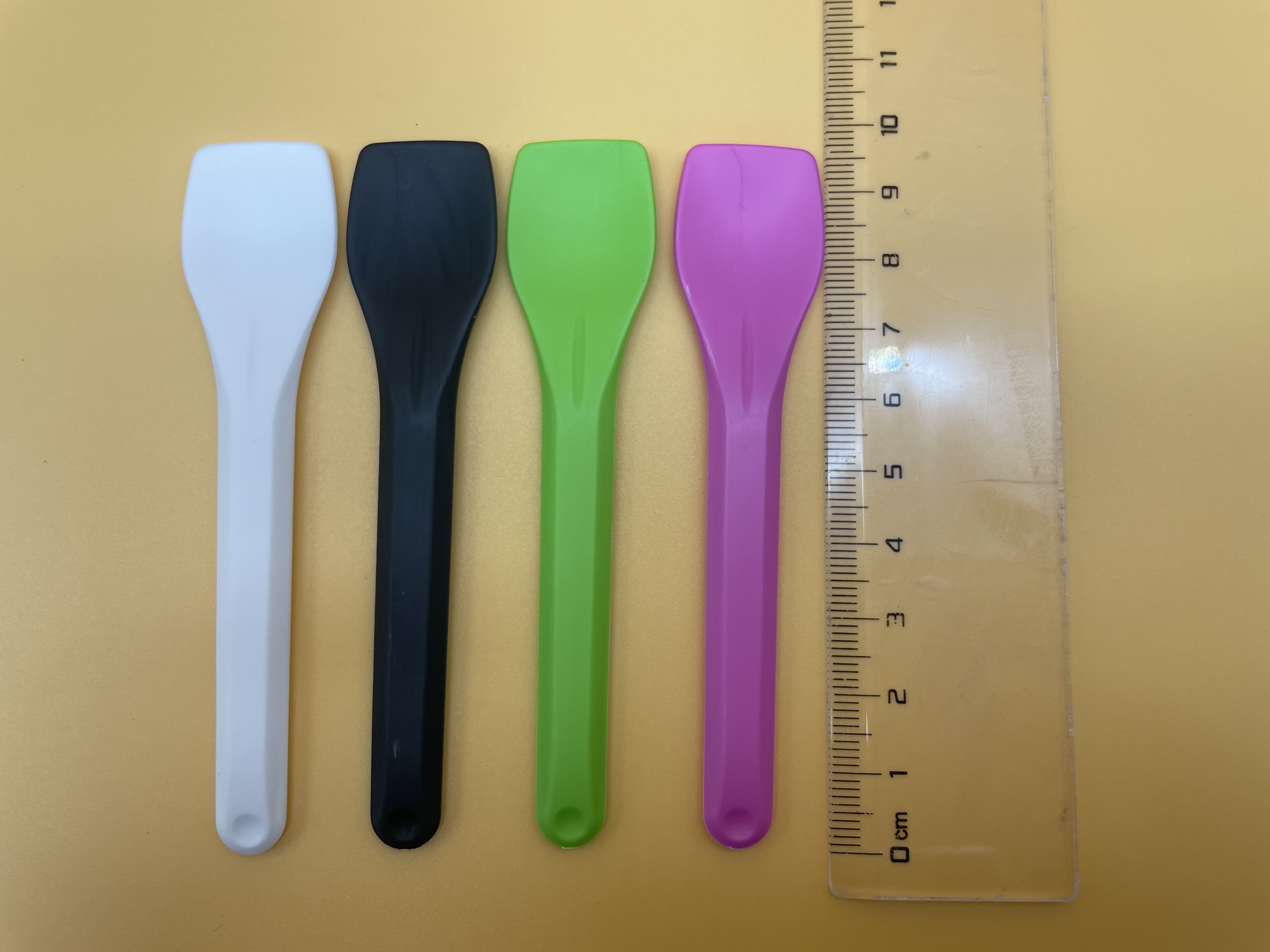 Compostable Biodegradable Disposable Mini Cute PLA Colorful Ecofriendly CPLA Yogurt Ice Cream Spoon for Dessert Frozen Jelly
