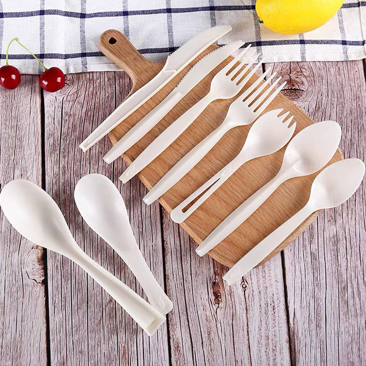 Factory Price Disposable white PLA Cornstarch Knife Fork And Spoon Food Grade Plastic Cutlery