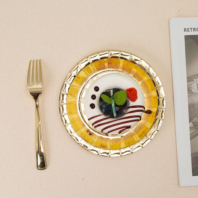 Suppliers undertake custom orders Paper plate Disposable Biodegradable Plate for Birthday Party in 7 inch size