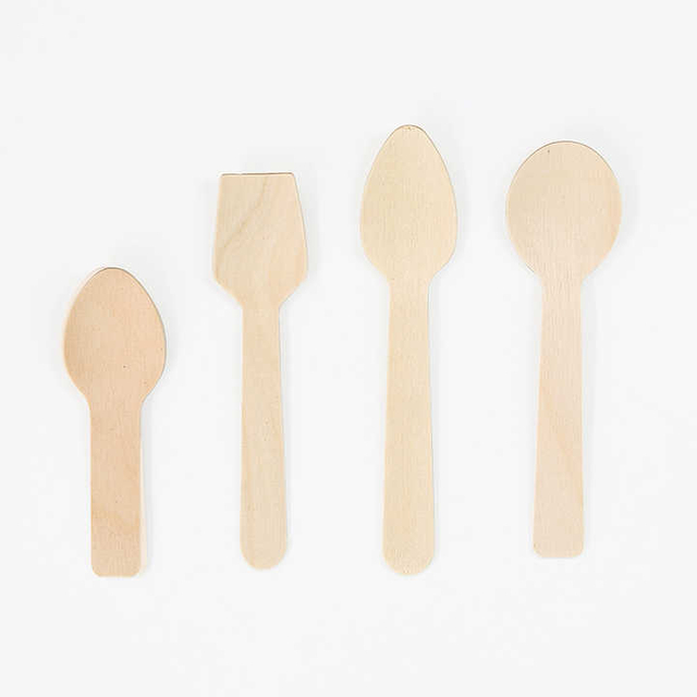 Wholesale Mini 95 100 110 mm Wooden Ice Cream Spoon Mini Wooden Spoons with a Grade
