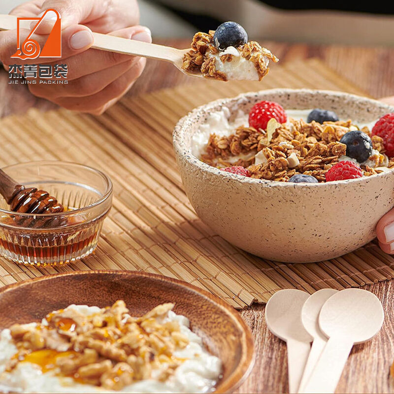 Wholesale Eco Friendly Bulk Biodegradable Disposable Wood Fork Knife Spoon Wooden Cutlery Set For Restaurant