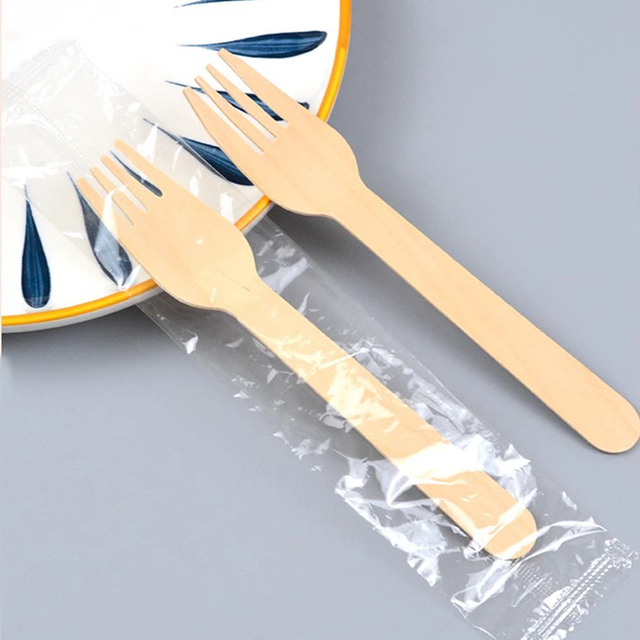 Eco Friendly Birch Wooden Cutlery Disposable Wooden Spoon Fork Knife 160cm Customized Biodegradable Wooden Cutlery Tableware