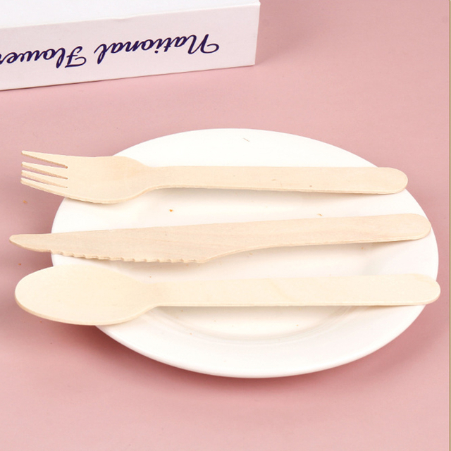 Heiße biologisch abbaubare kompost ierbare 16cm Holz besteck Set vor gerollte Serviette gewickelt Einweg gabeln Messer Löffel für Partys