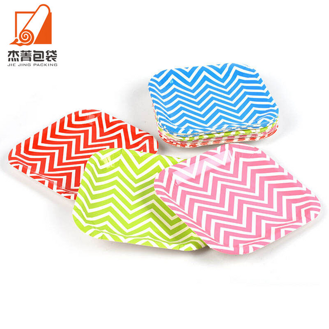 High quality Paper plates Disposable Paper plates Biodegradable paper plates are used in holiday decorations