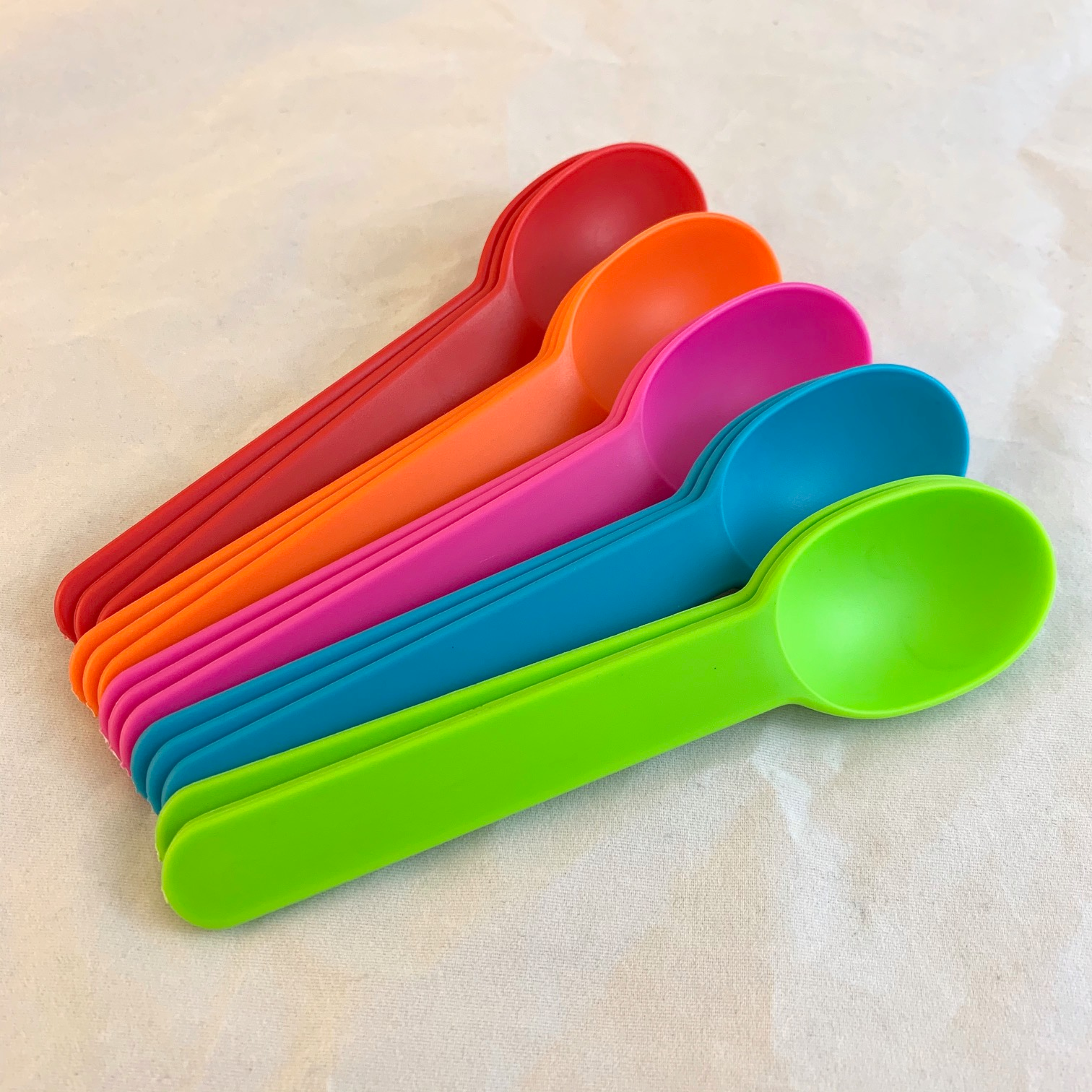 Factory Price Different Types of food Quality Biodegradable cornstarch yogurt Ice Plastic spoon Cheese spoon